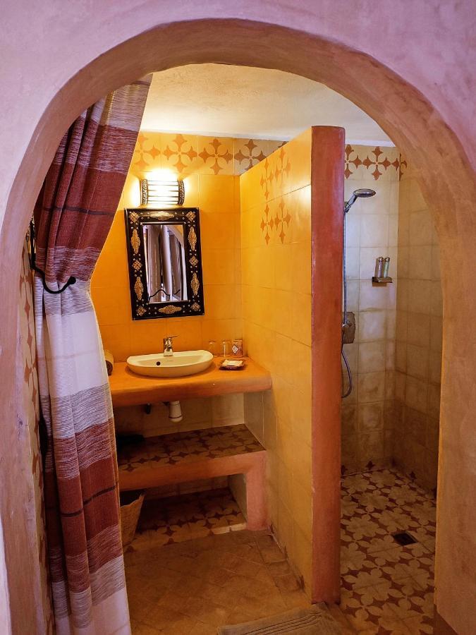 Maison D'Hotes Tigminou - Adults Only アイット・ベン・ハドゥ エクステリア 写真