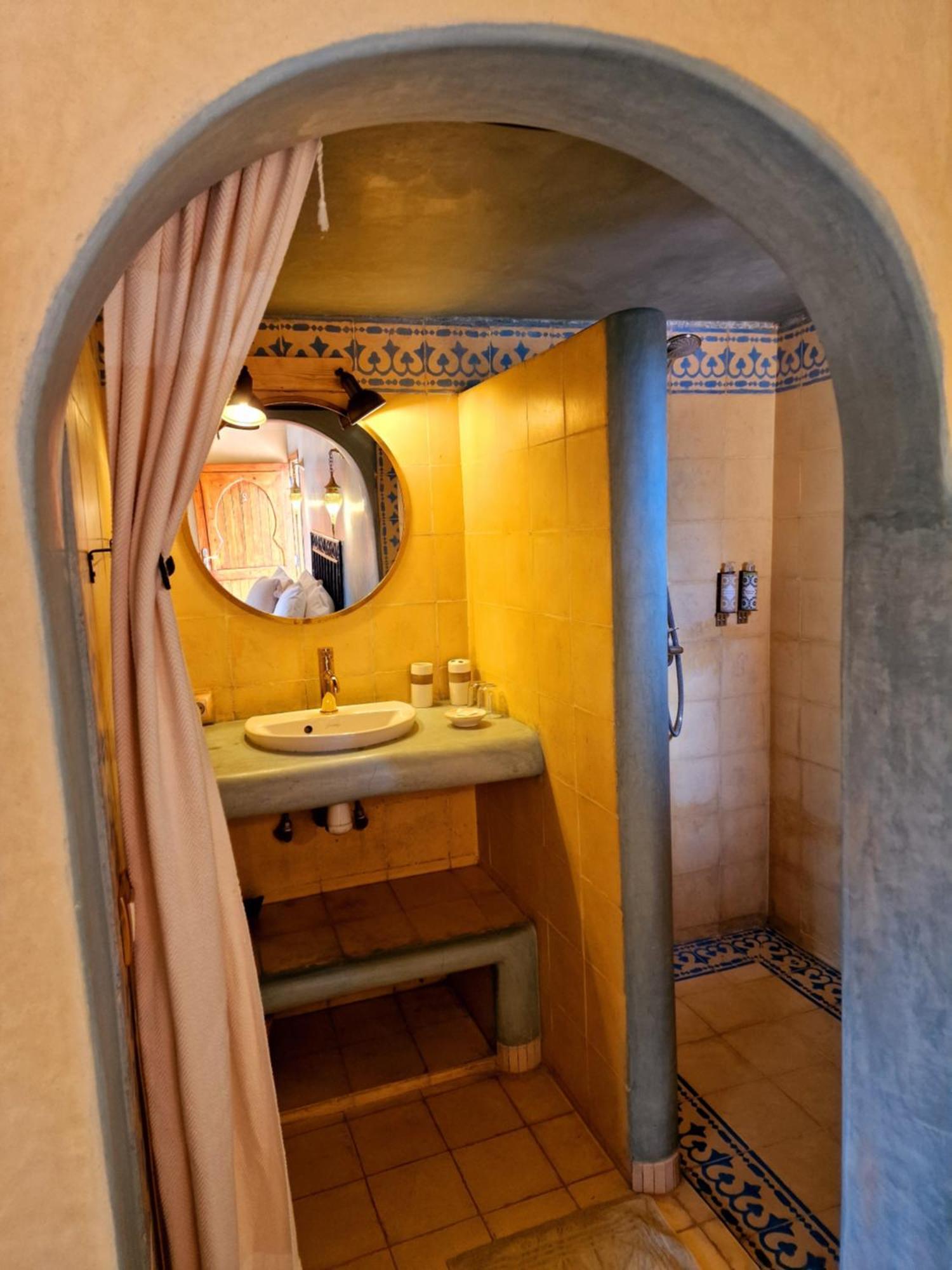 Maison D'Hotes Tigminou - Adults Only アイット・ベン・ハドゥ エクステリア 写真